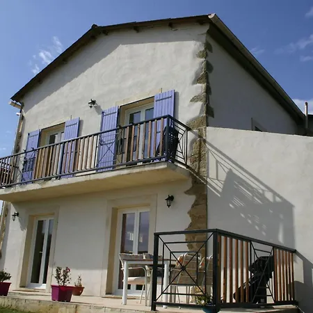 Vakantiehuis Fuer 2 Personen Und 2 By Interhome *
