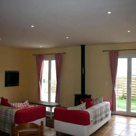 Fuer 2 Personen Und 2 By Interhome Villautou